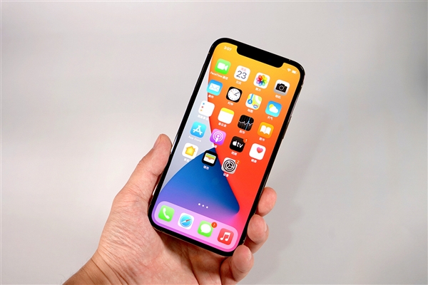温泉苹果手机维修分享iOS 14.2修订版已到，专属iPhone 12系列 